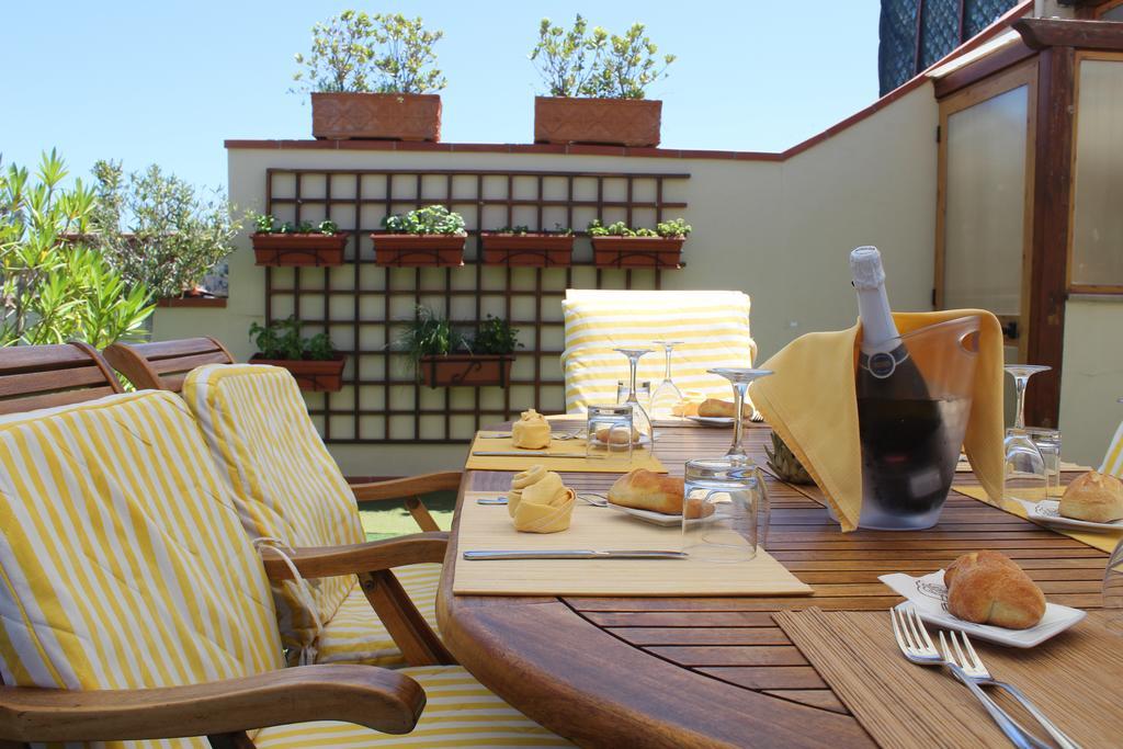 Hotel La Filadelfia Lipari  Buitenkant foto